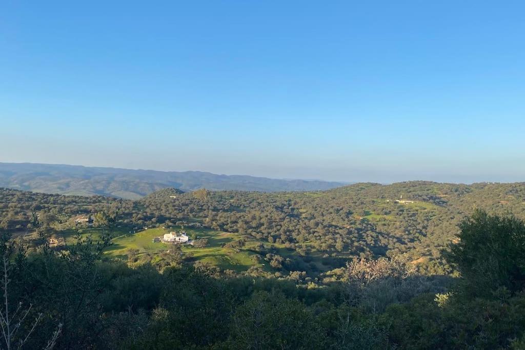 Casa Cortijo En Dehesa Sierra Leon Villa La Puebla de los Infantes Bagian luar foto