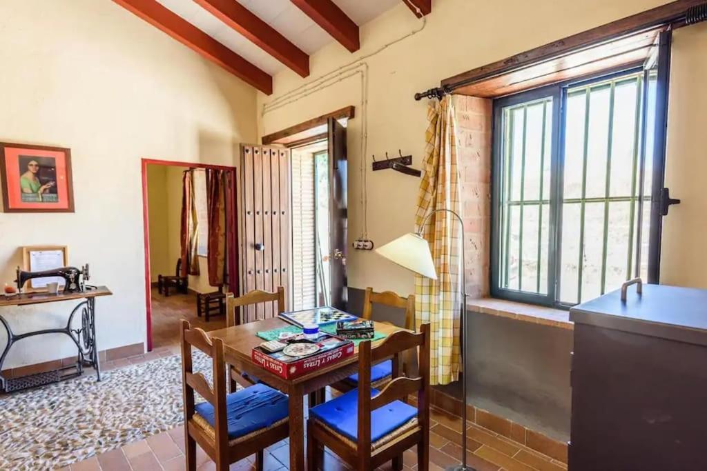 Casa Cortijo En Dehesa Sierra Leon Villa La Puebla de los Infantes Bagian luar foto