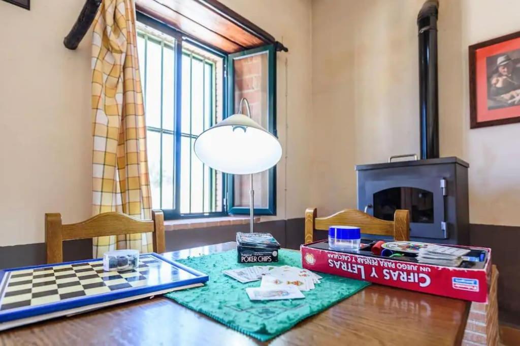 Casa Cortijo En Dehesa Sierra Leon Villa La Puebla de los Infantes Bagian luar foto